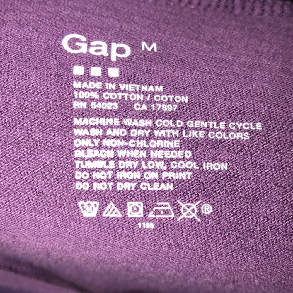 Gap shirt - Picture 5 of 5
